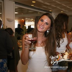 img1121-2.JPG