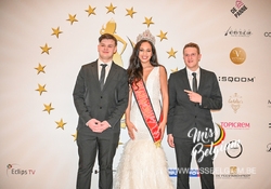 dsc2011-1.jpg