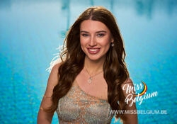 mb009astridclosefullhd.jpg