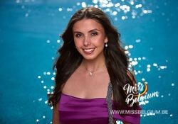 mb021jetaimeclosefullhd.jpg