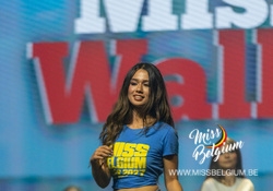 mb27-mwalloniehf-05-12.jpg